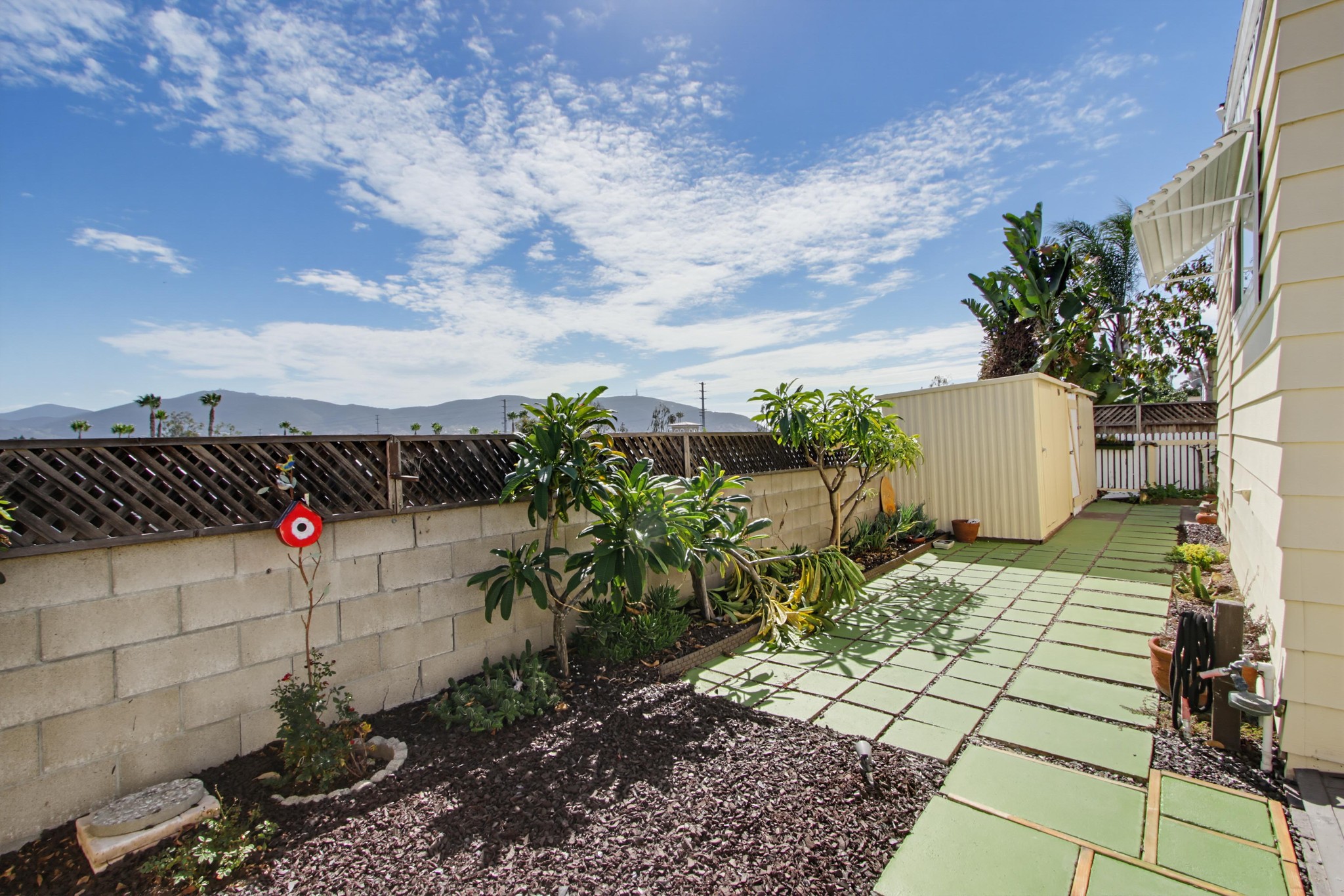 Virtual tour photo 53 of 55 for 650 S Rancho Santa Fe Rd #121