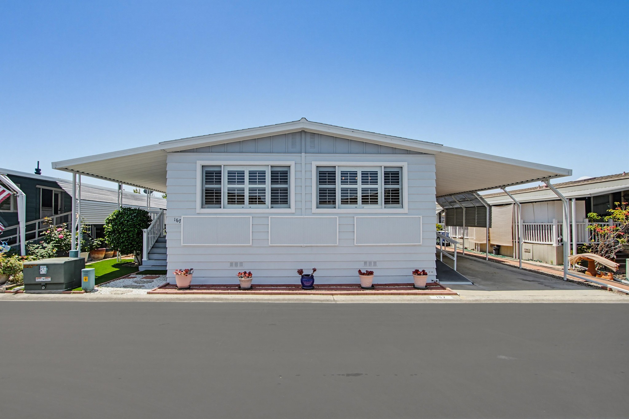 Virtual tour photo 29 of 41 for 650 S Rancho Santa Fe Rd SPC 167