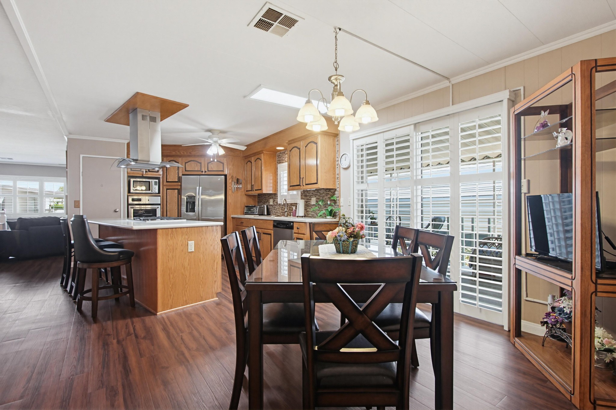 Virtual tour photo 15 of 41 for 650 S Rancho Santa Fe Rd SPC 167