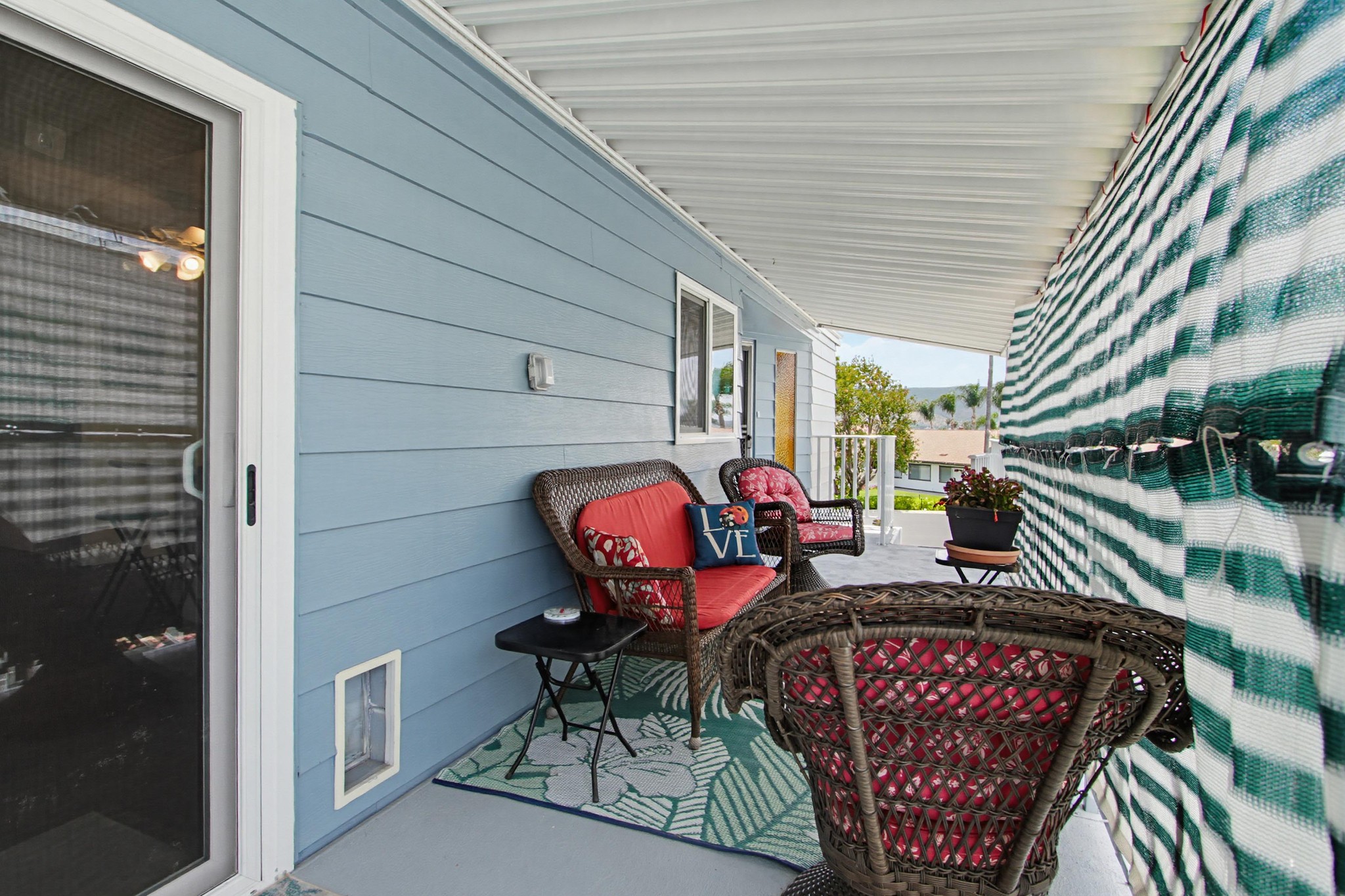Virtual tour photo 9 of 48 for 650 S Rancho Santa Fe Rd Spc 251
