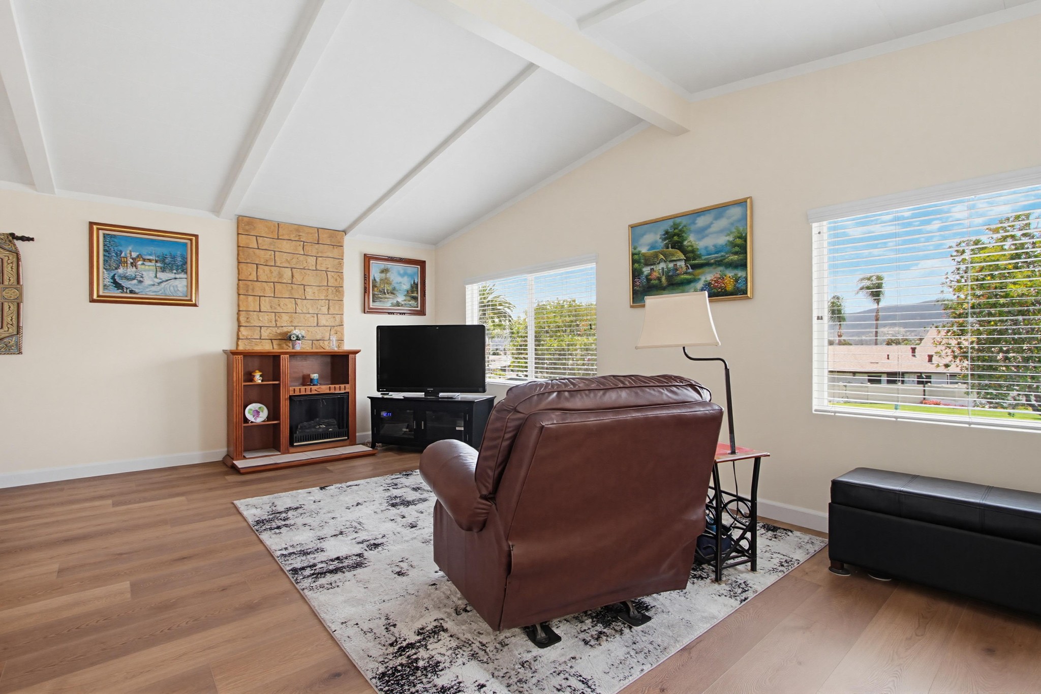 Virtual tour photo 11 of 48 for 650 S Rancho Santa Fe Rd Spc 251
