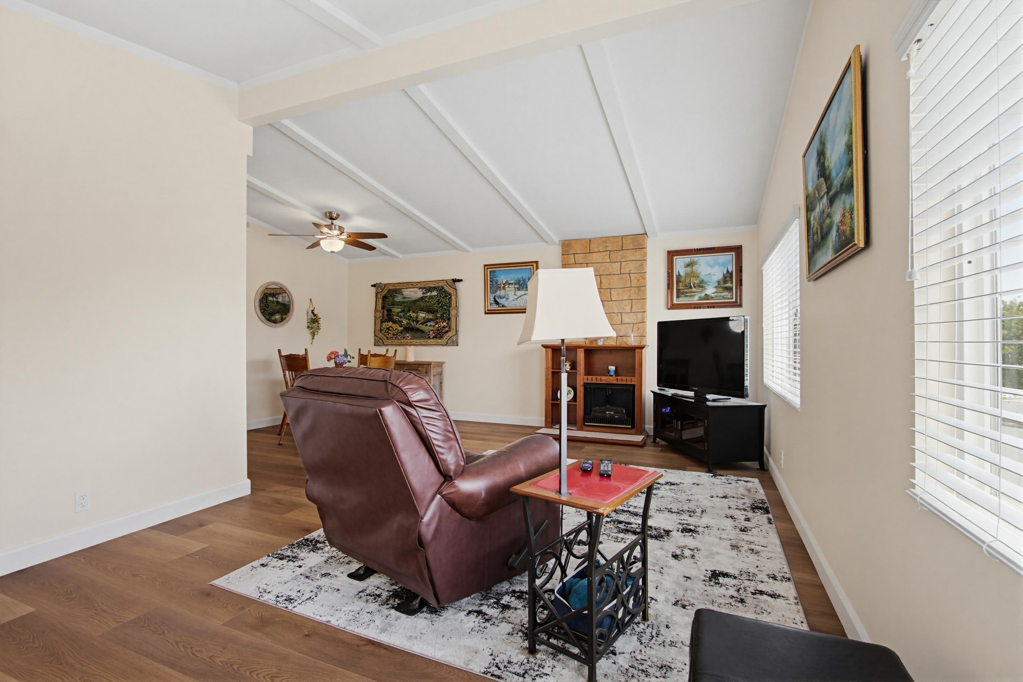 Virtual tour photo 12 of 48 for 650 S Rancho Santa Fe Rd Spc 251