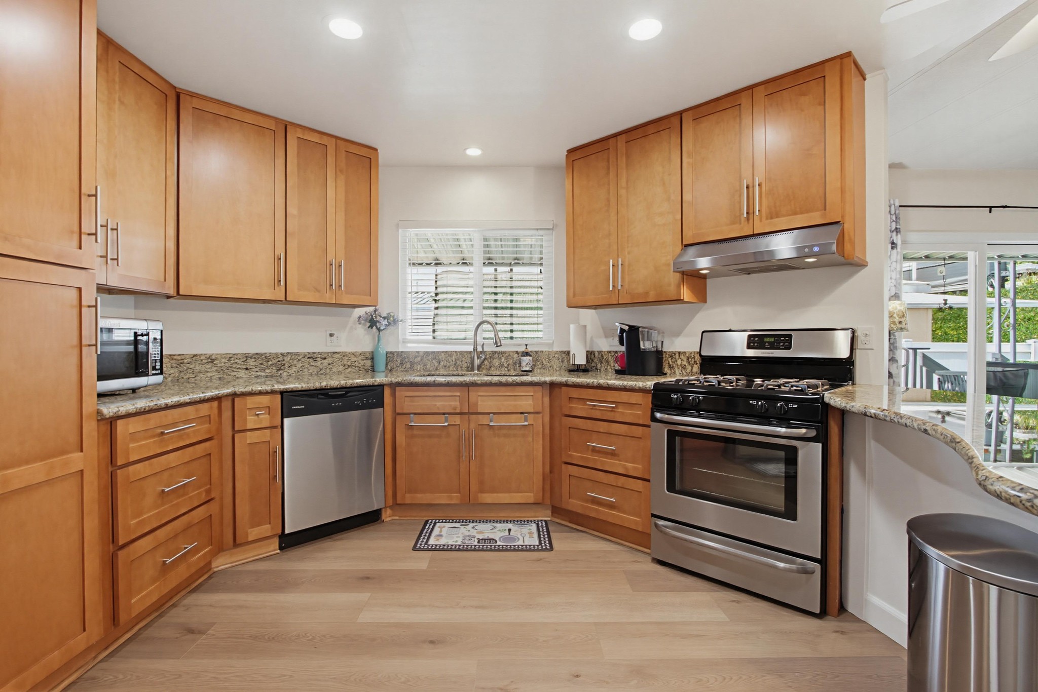 Virtual tour photo 20 of 48 for 650 S Rancho Santa Fe Rd Spc 251