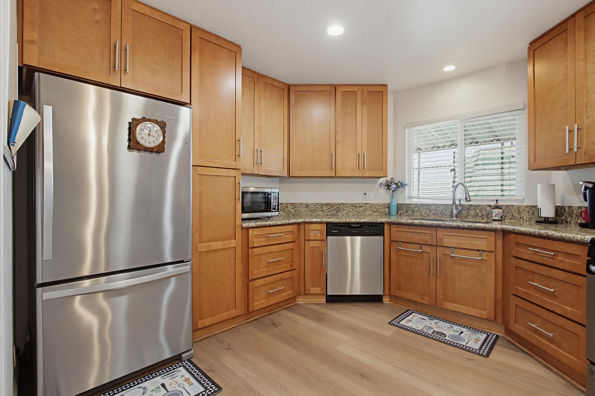 Virtual tour photo 21 of 48 for 650 S Rancho Santa Fe Rd Spc 251