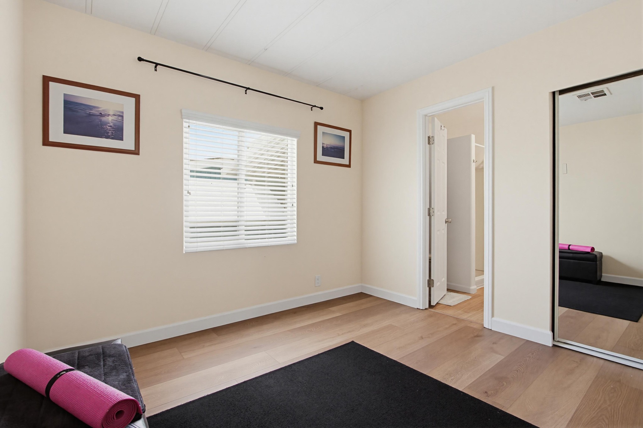 Virtual tour photo 32 of 48 for 650 S Rancho Santa Fe Rd Spc 251