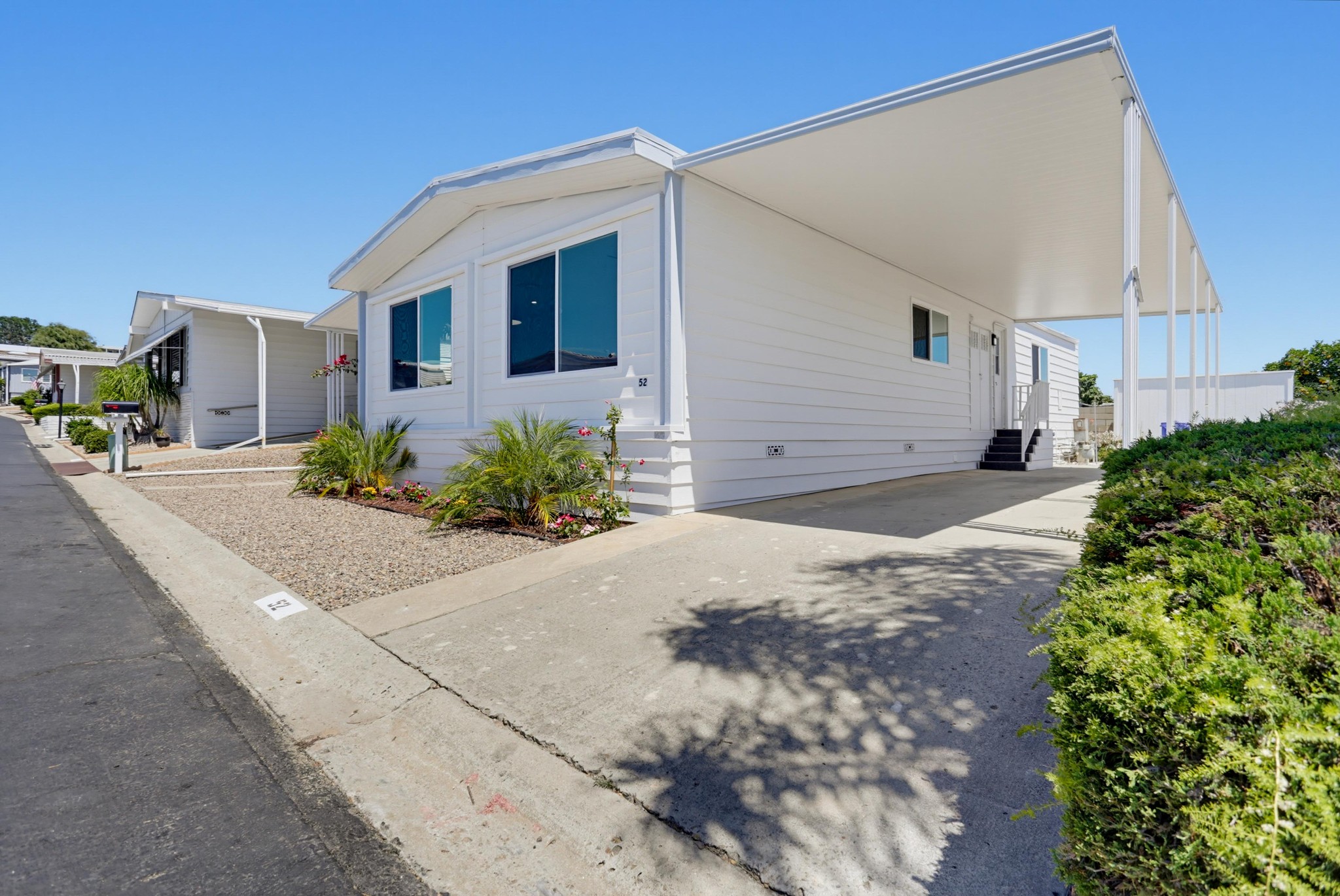 Virtual tour photo 4 of 37 for 650 S Rancho Santa Fe Rd Spc 52