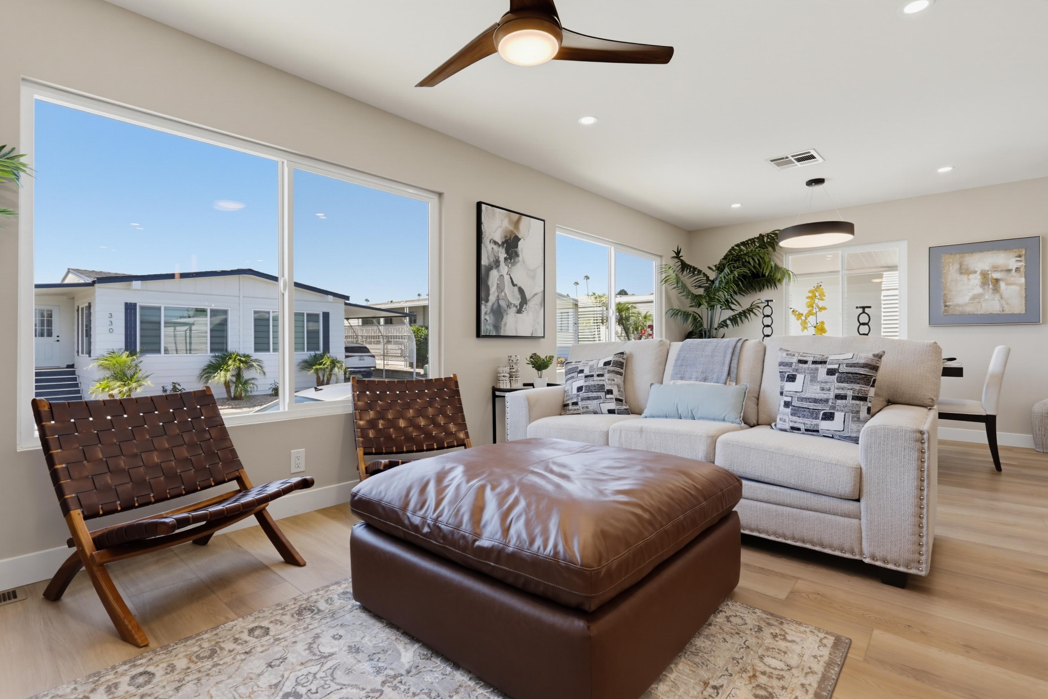 Virtual tour photo 11 of 37 for 650 S Rancho Santa Fe Rd Spc 52