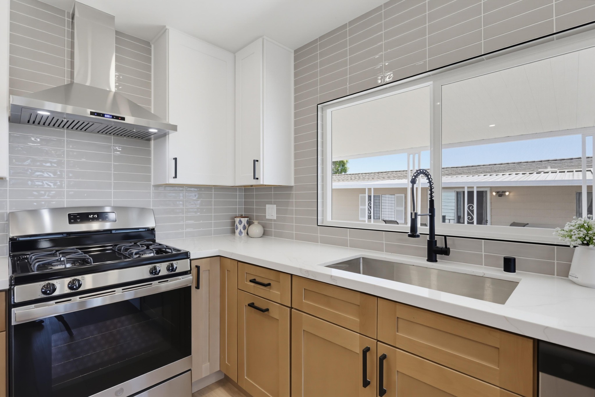 Virtual tour photo 14 of 37 for 650 S Rancho Santa Fe Rd Spc 52