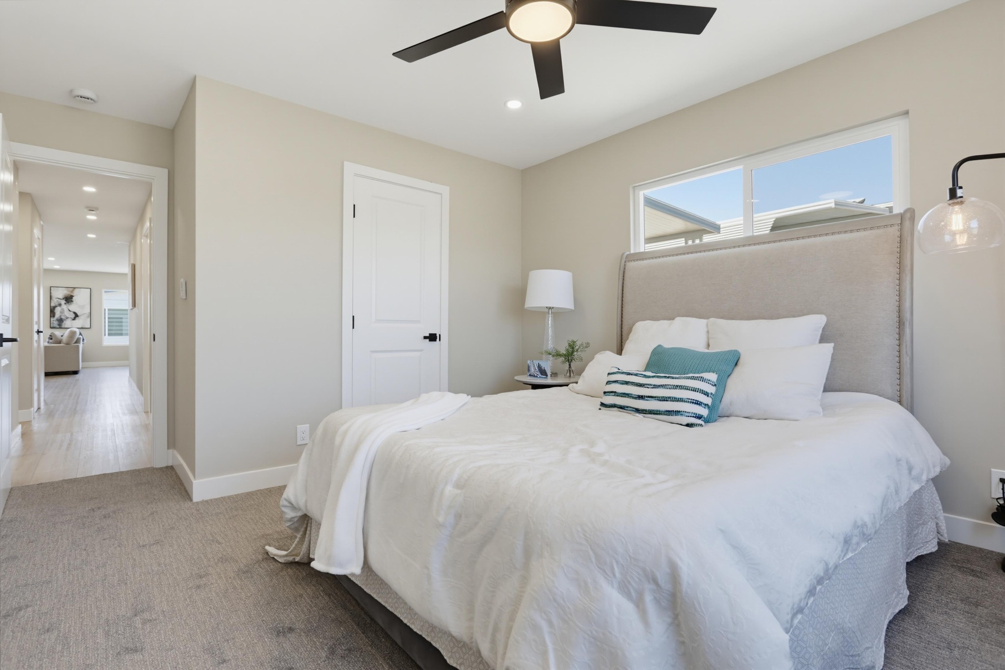 Virtual tour photo 22 of 37 for 650 S Rancho Santa Fe Rd Spc 52