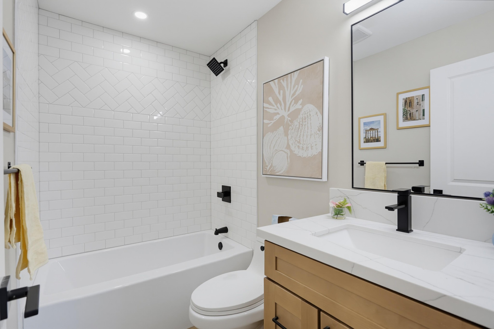 Virtual tour photo 28 of 37 for 650 S Rancho Santa Fe Rd Spc 52