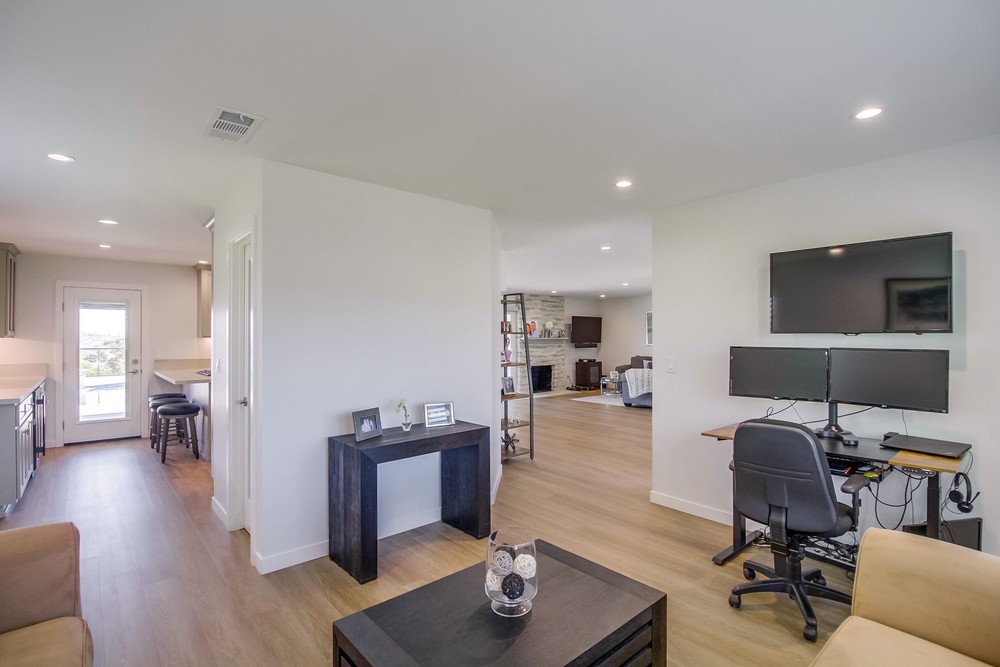 Virtual tour photo 14 of 75 for 6505 Bluefield Pl