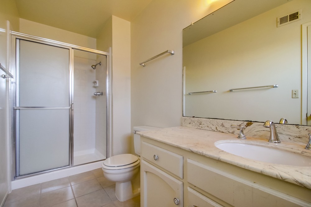 Virtual tour photo 33 of 56 for 6512 Belle Glade Ave