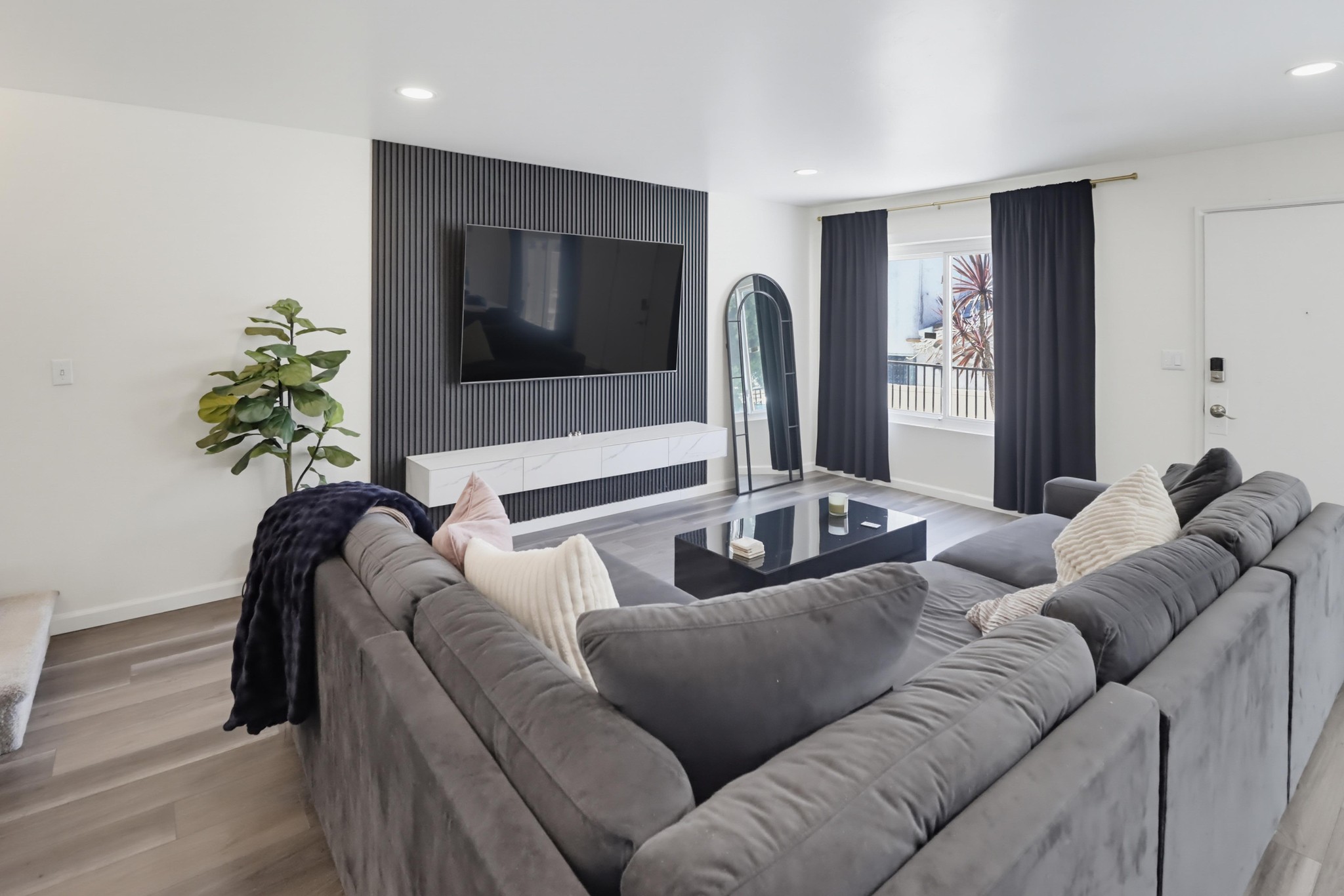 Virtual tour photo 12 of 35 for 6516 Omega Dr