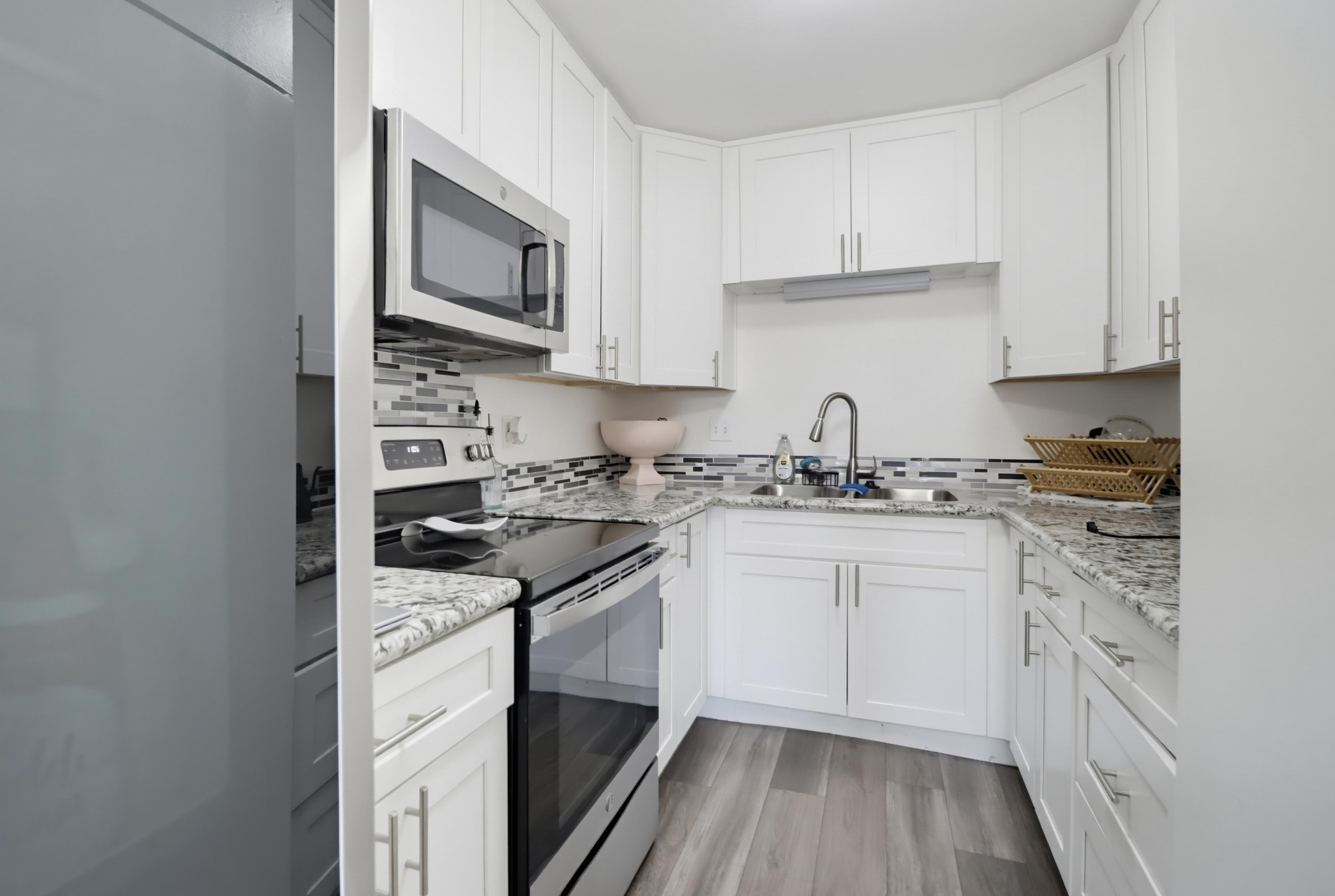 Virtual tour photo 15 of 35 for 6516 Omega Dr