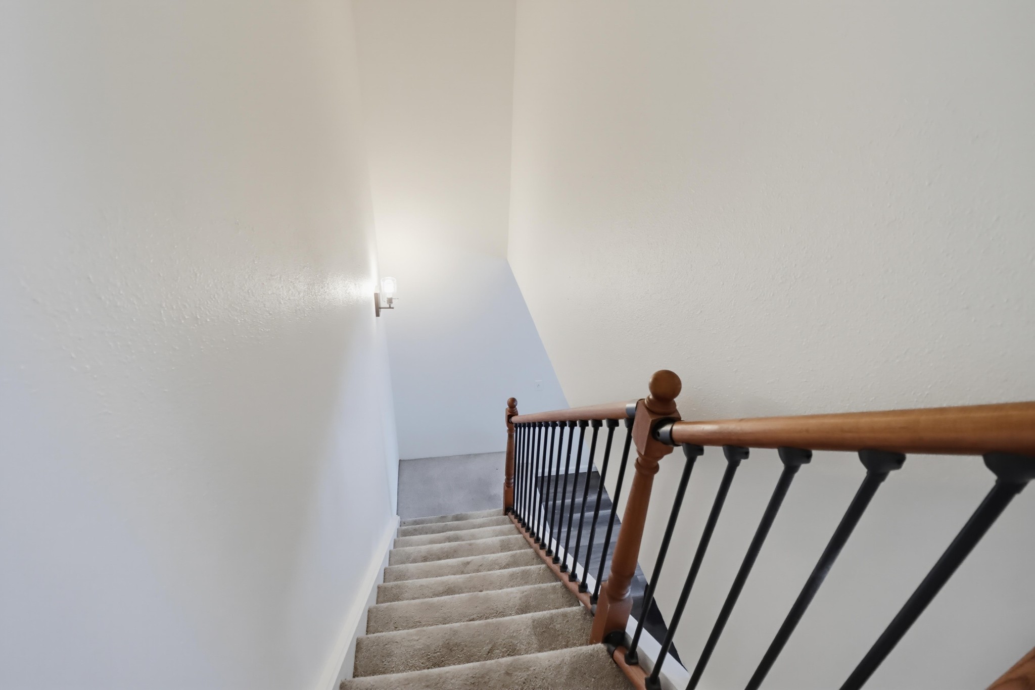 Virtual tour photo 20 of 35 for 6516 Omega Dr