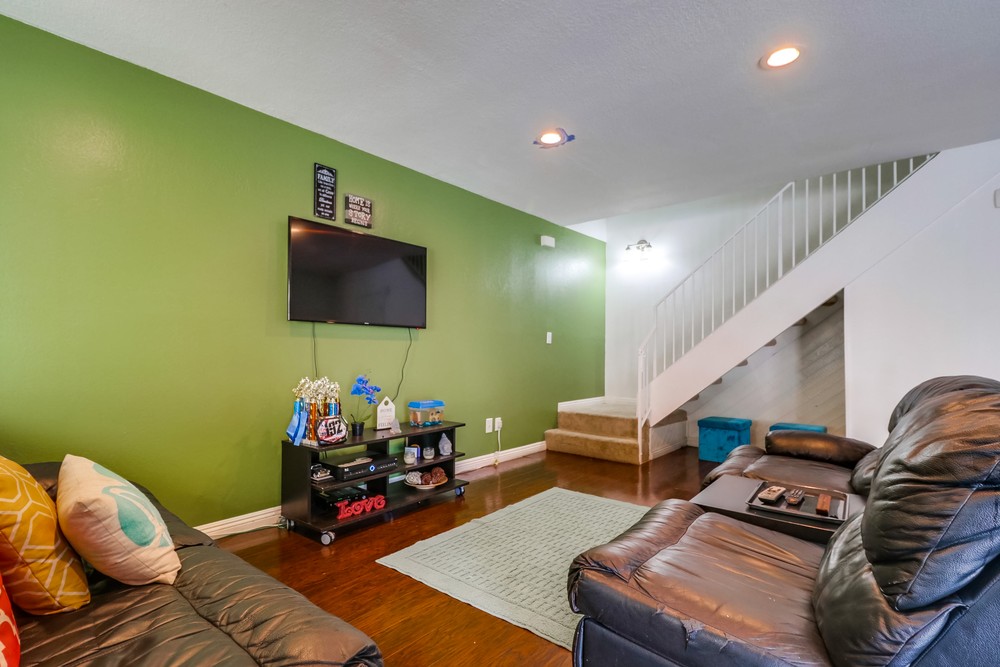 Virtual tour photo 8 of 29 for 6520 Omega Dr