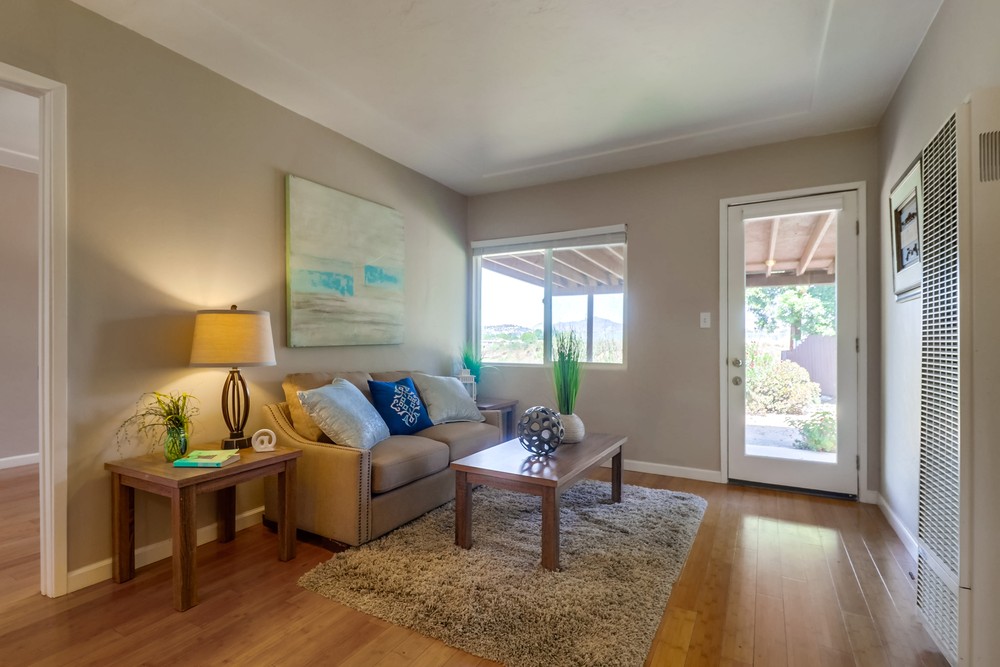 Virtual tour photo 10 of 47 for 6520 Zena Dr