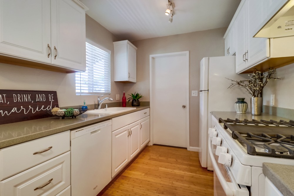 Virtual tour photo 17 of 47 for 6520 Zena Dr