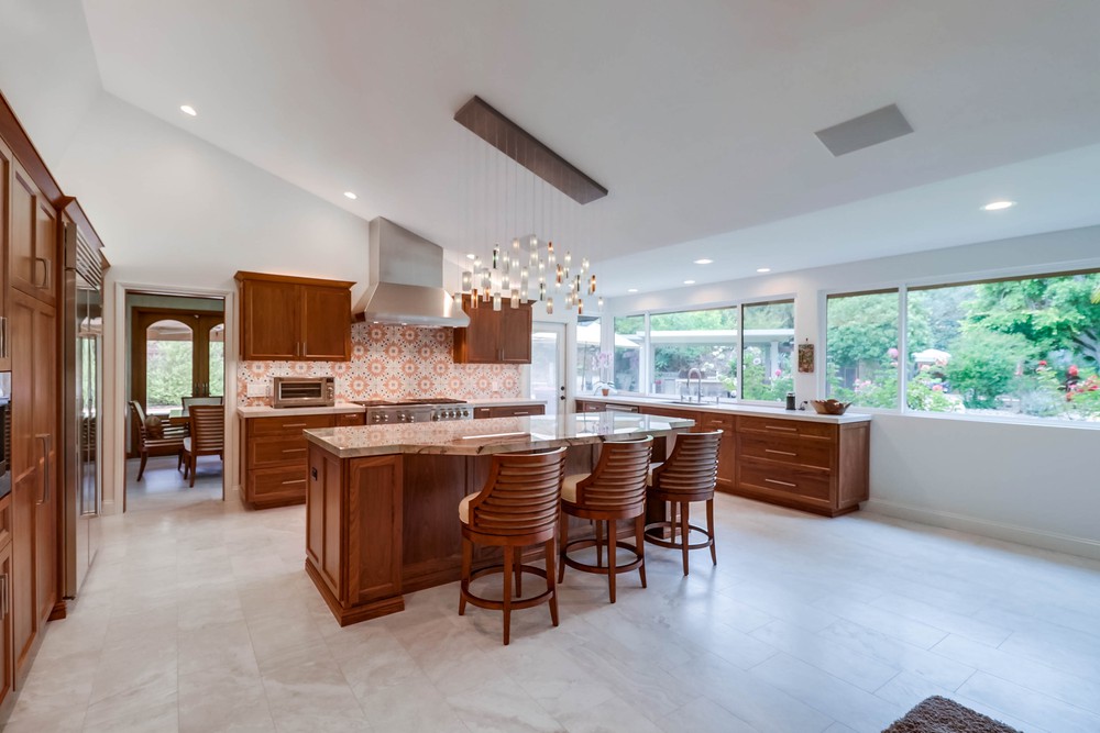 Virtual tour photo 5 of 21 for 6523 Hopedale Ct
