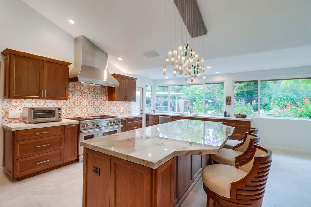 Virtual tour photo 13 of 21 for 6523 Hopedale Ct