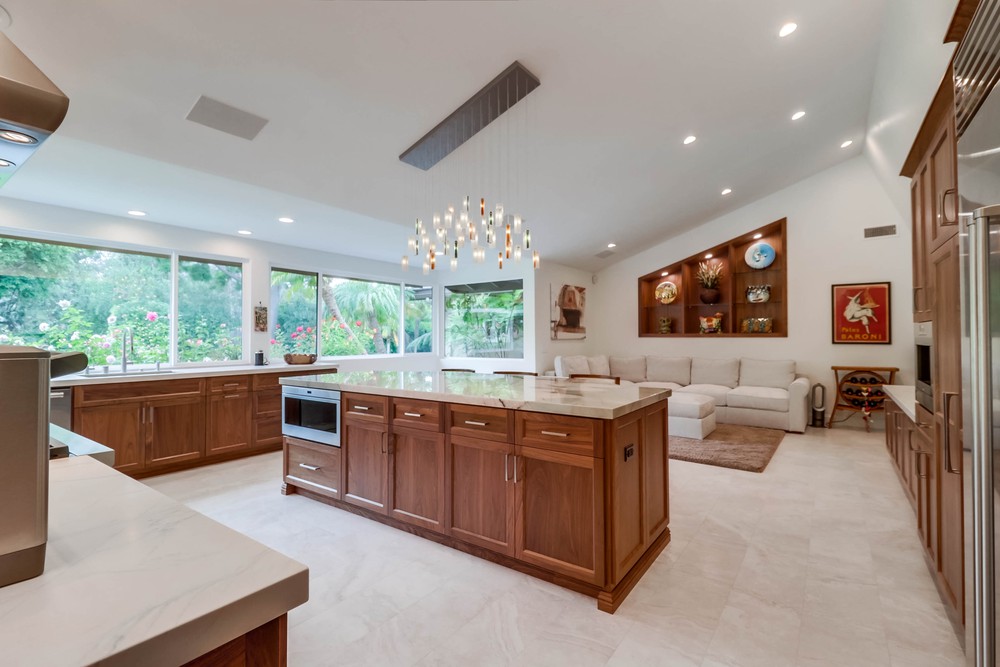 Virtual tour photo 17 of 21 for 6523 Hopedale Ct