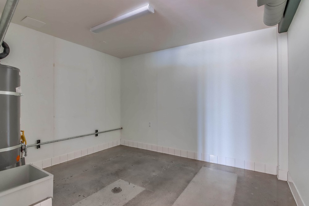 Virtual tour photo 31 of 39 for 6526 El Cajon Blvd