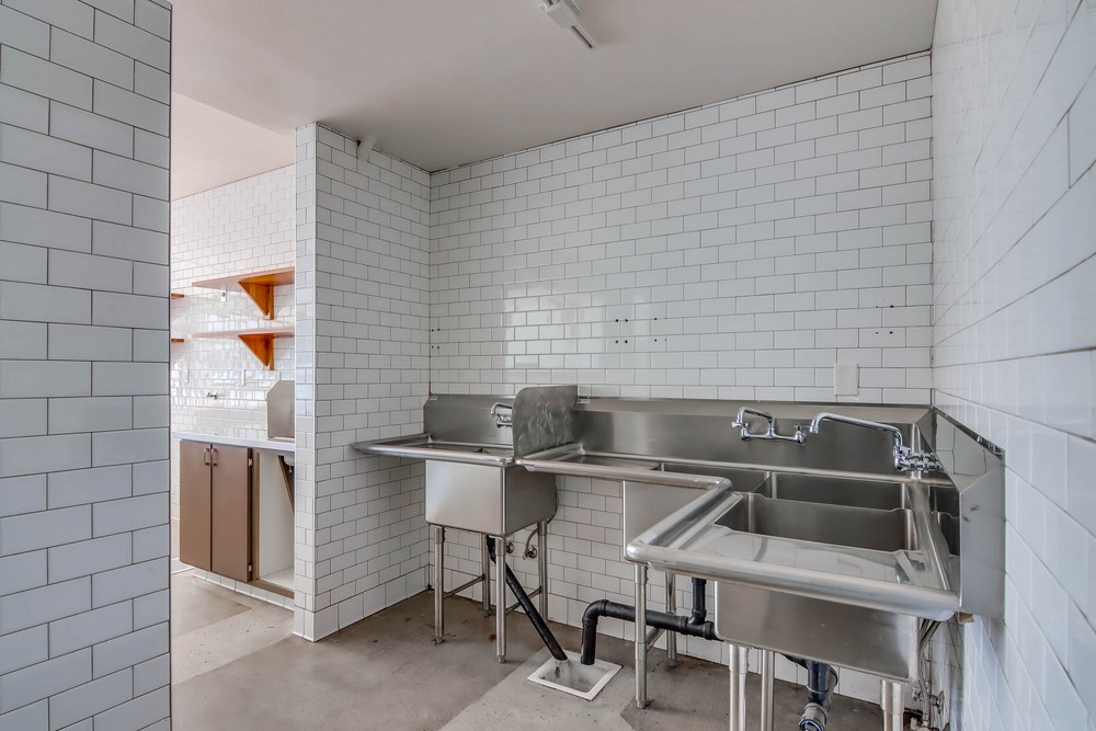 Virtual tour photo 33 of 39 for 6526 El Cajon Blvd