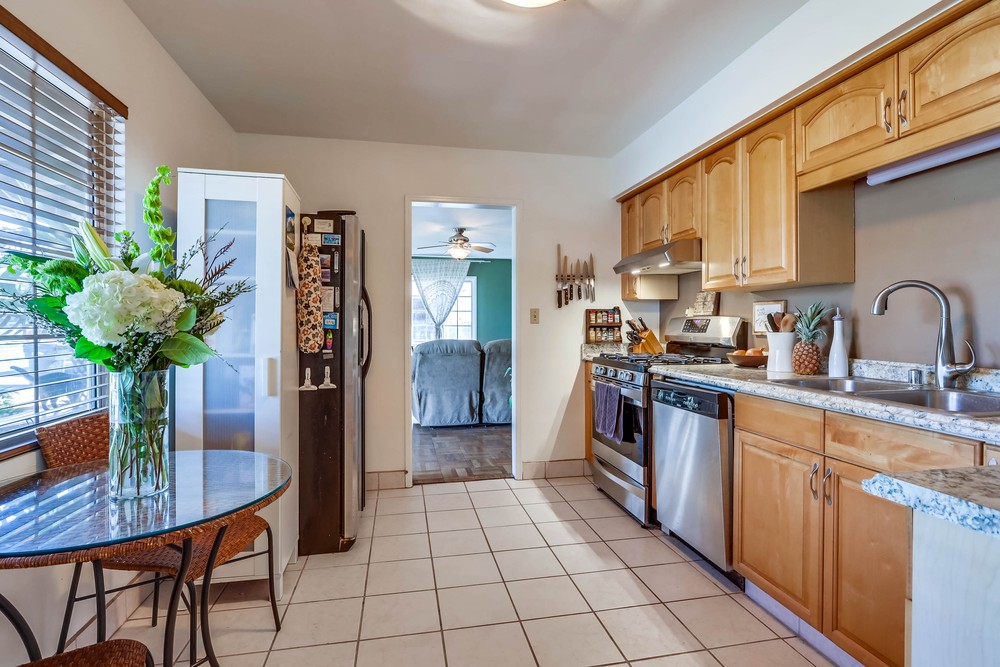 Virtual tour photo 10 of 27 for 6529 Bing St