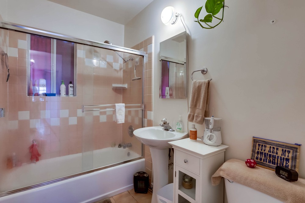 Virtual tour photo 21 of 27 for 6529 Bing St