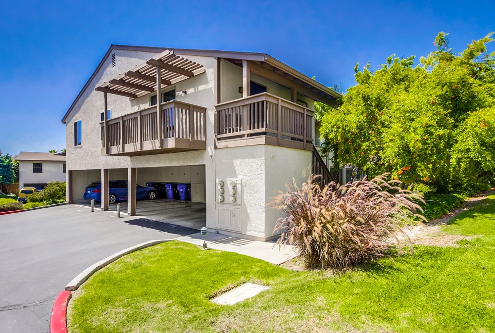 Virtual tour photo 3 of 53 for 6538 Bell Bluff Ave
