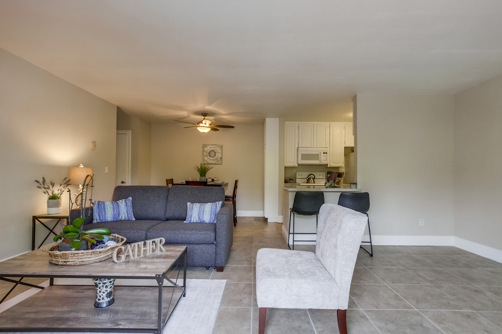 Virtual tour photo 14 of 53 for 6538 Bell Bluff Ave