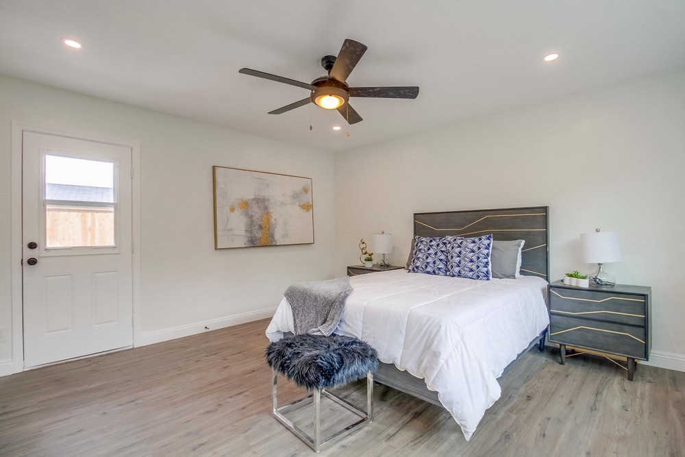 Virtual tour photo 25 of 52 for 6541 Acorn St