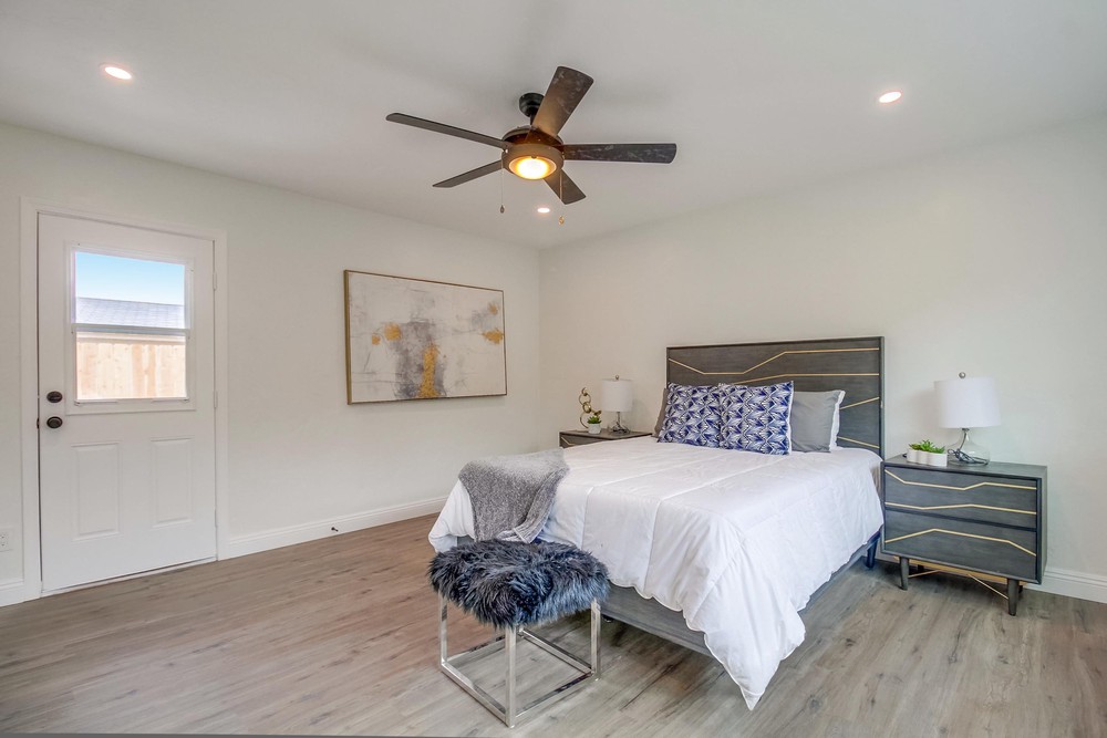 Virtual tour photo 26 of 52 for 6541 Acorn St