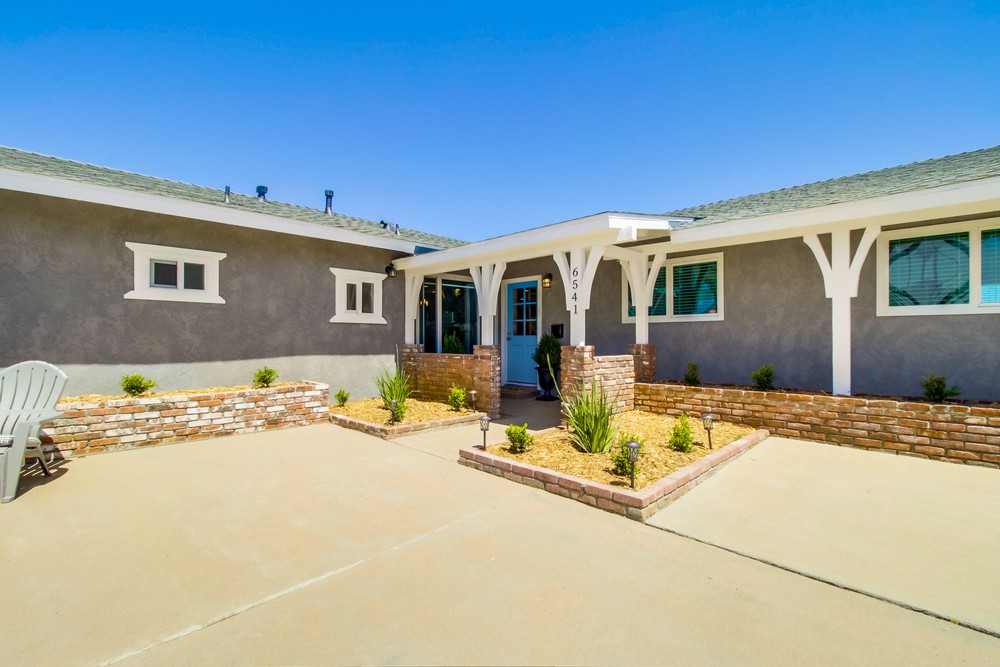 Virtual tour photo 9 of 53 for 6541 Barnhurst Dr