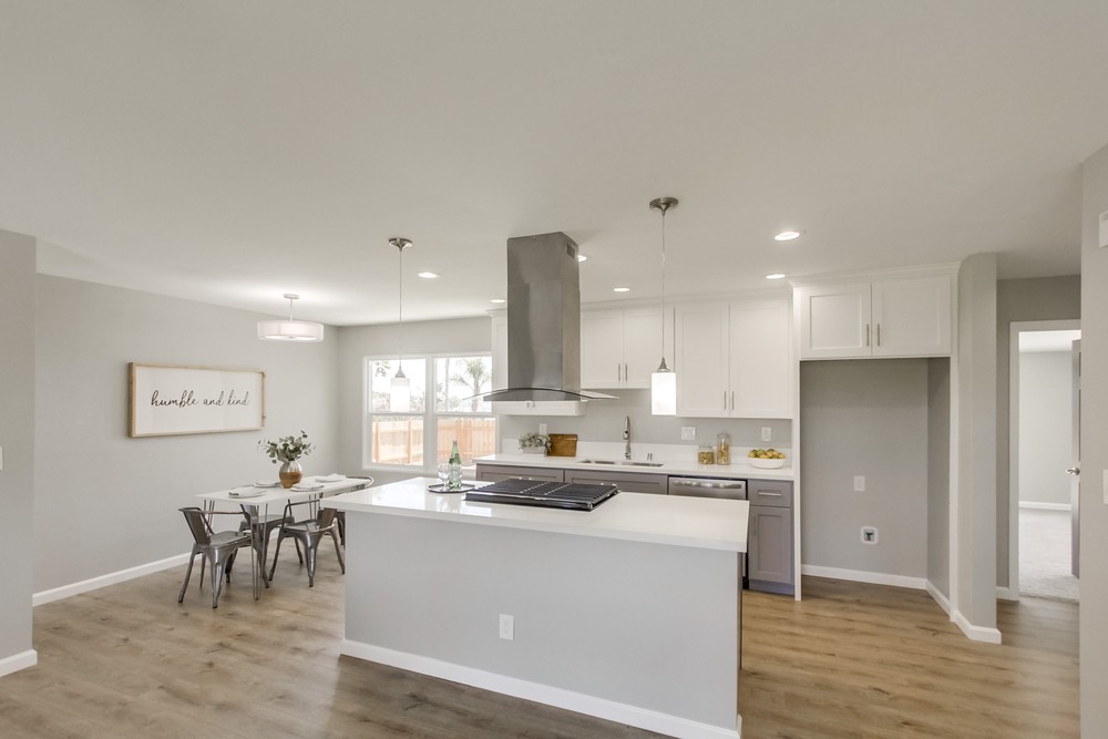 Virtual tour photo 19 of 33 for 6551 Estelle St