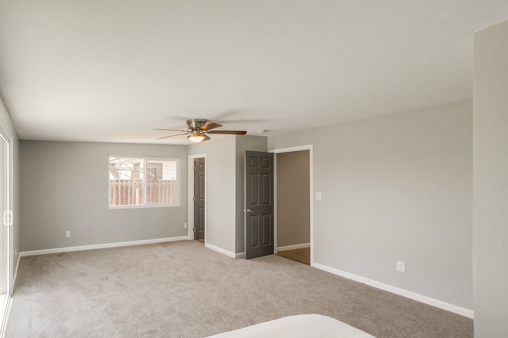 Virtual tour photo 21 of 33 for 6551 Estelle St