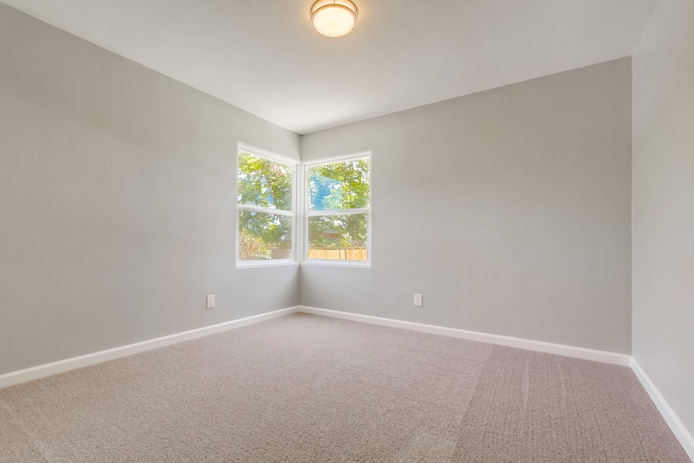 Virtual tour photo 27 of 33 for 6551 Estelle St