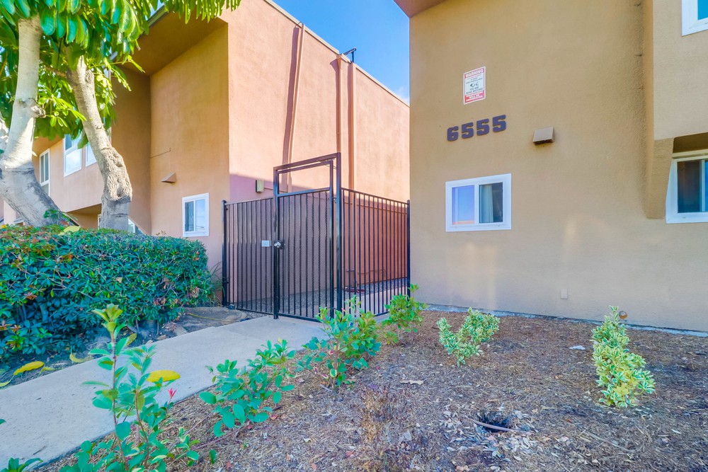 Virtual tour photo 3 of 30 for 6555 Mount Ada Road