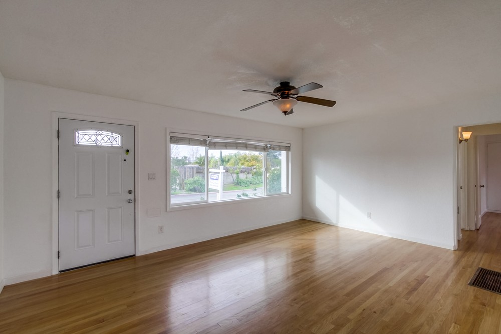Virtual tour photo 7 of 25 for 6556 Bradford St