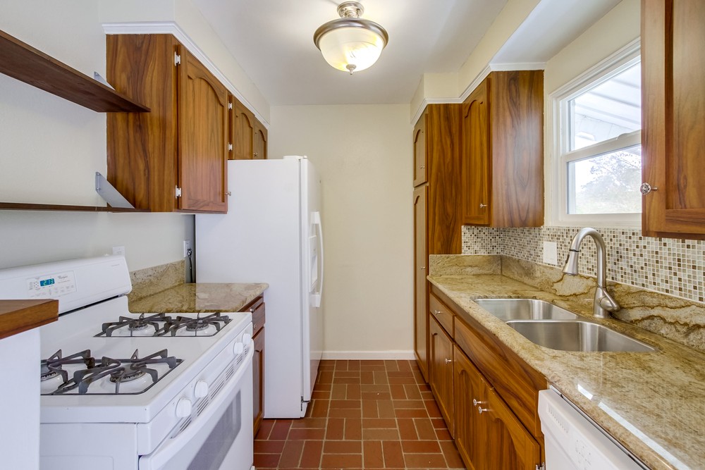 Virtual tour photo 11 of 25 for 6556 Bradford St