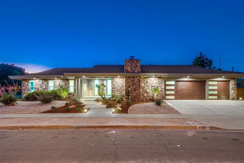 Virtual tour photo 1 of 125 for 6558 Crystalaire Dr