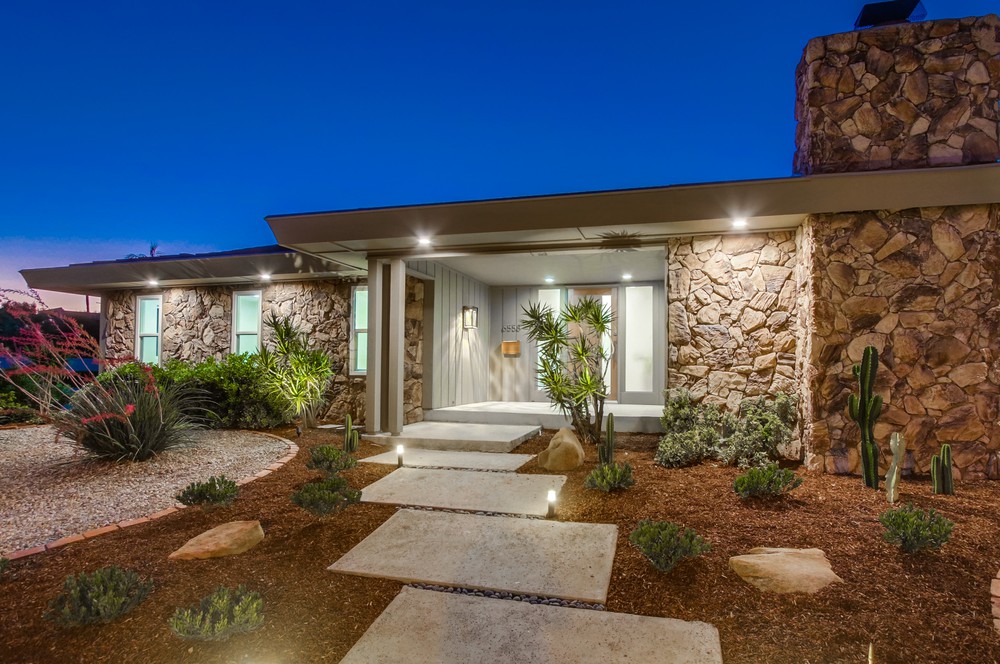 Virtual tour photo 6 of 125 for 6558 Crystalaire Dr