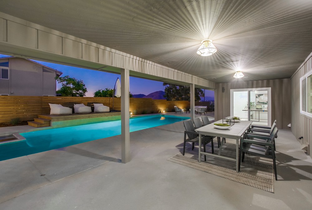 Virtual tour photo 10 of 125 for 6558 Crystalaire Dr