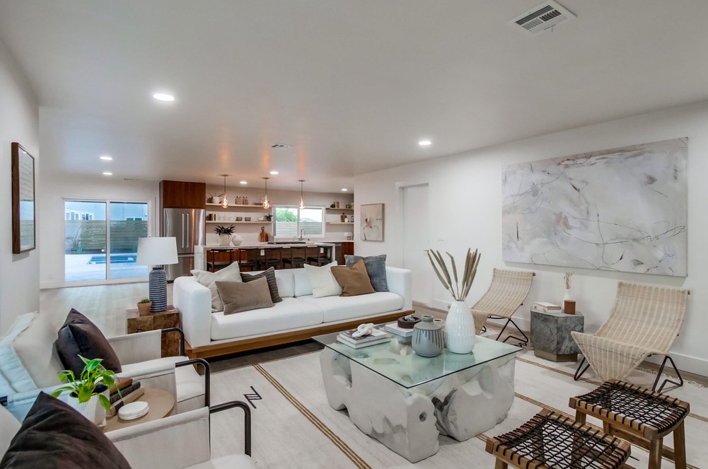 Virtual tour photo 25 of 125 for 6558 Crystalaire Dr