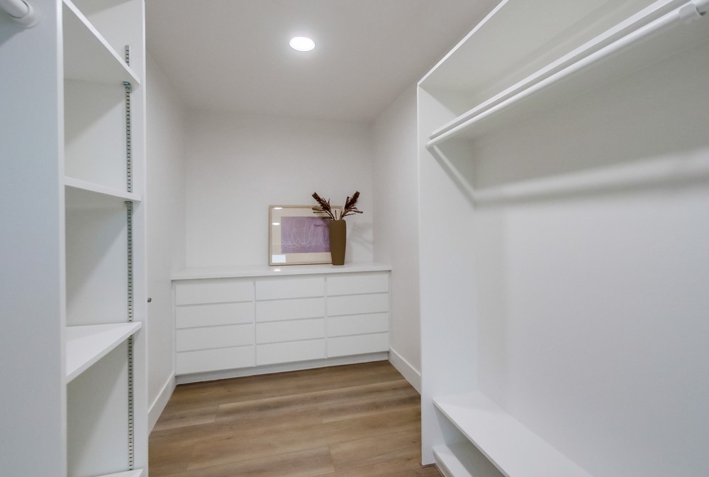 Virtual tour photo 62 of 125 for 6558 Crystalaire Dr