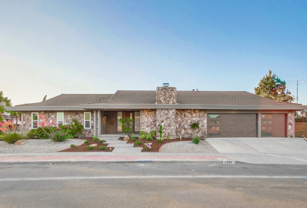 Virtual tour photo 65 of 125 for 6558 Crystalaire Dr