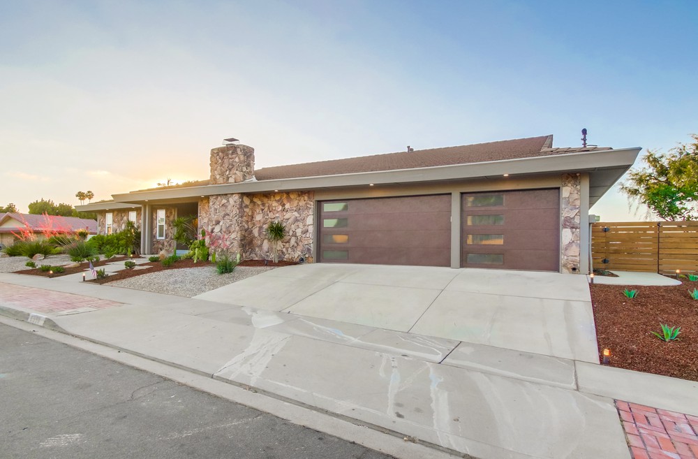 Virtual tour photo 67 of 125 for 6558 Crystalaire Dr