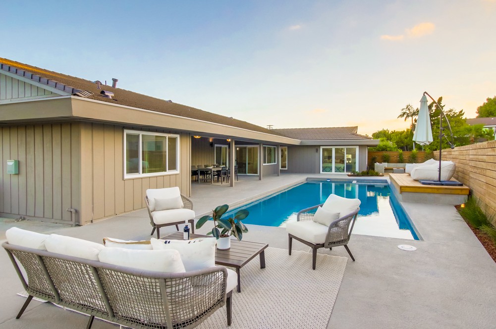 Virtual tour photo 79 of 125 for 6558 Crystalaire Dr