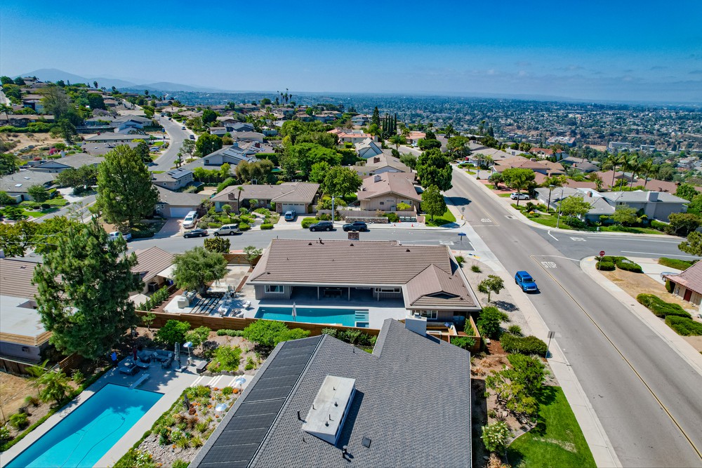 Virtual tour photo 36 of 36 for 6558 Crystalaire Dr