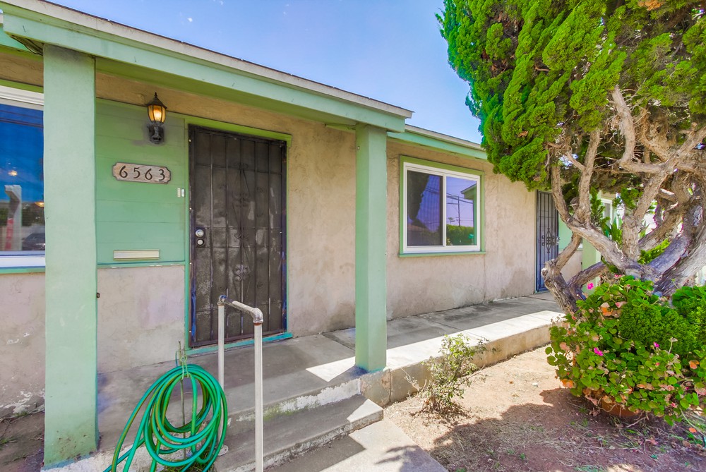 Virtual tour photo 8 of 54 for 6563 Osler St